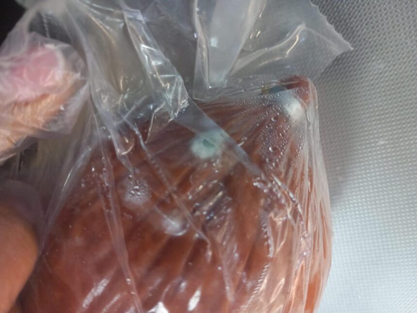 anpc a descoperit magazine care vindeau alimente expirate si peste stricat amenzi de 44 milioane lei 6a37843b1ecd8