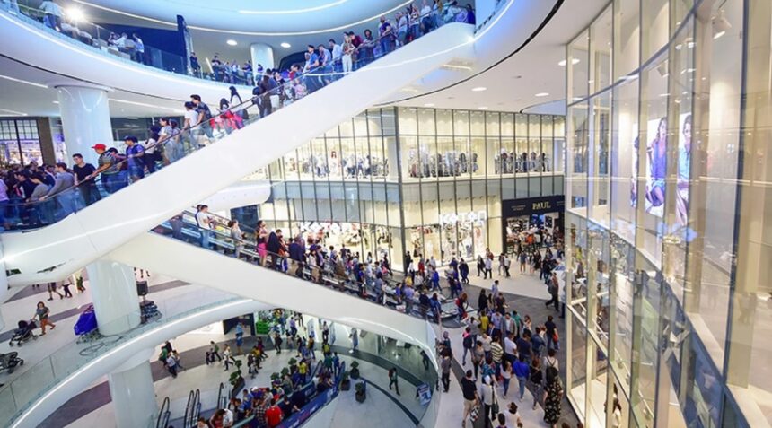 asa ceva nu s a mai intamplat magazinul pe care bucurestenii l au vrut inapoi se redeschide oficial in mega mall 6a372b2b6fd87