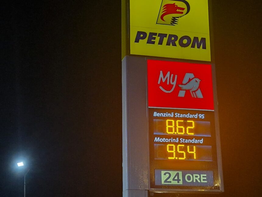 carburantii s au scumpit azi matematic cu cat a crescut taxarea statului dupa ce a expirat starea de criza benzina deloc si motorina cu 36 de bani pe litru 6a4433bf2f256