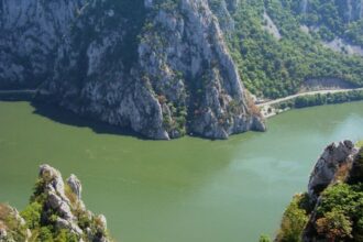 romania discuta cu serbia un acord pentru hidrocentrala portile de fier 3 astfel incat constructia de pe malul sarbesc al dunarii sa nu ne afecteze 6a361c7a4956b