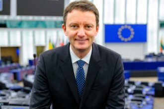 siegfried muresan pnl nu il va sustine si nici nu a spus vreodata ca il va sustine pe sorin grindeanu ca prim ministru cu autonomie totala 6a3ed1da29afc