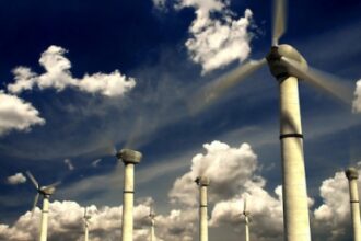 ucraina isi dezvolta sursele regenerabile de energie pe fondul atacurilor rusesti asupra sistemului sau energetic 6a36b1c5d0eb6