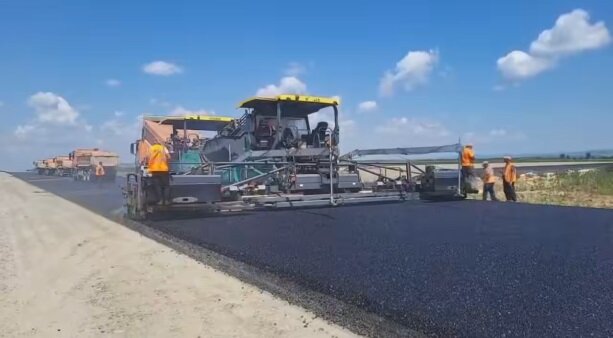 video autostrada a7 bacau pascani umbrarescu a ajuns la un stadiu de 51 pe la lotul 3 cu primul nod turbion din romania 6a34f9c9da65b