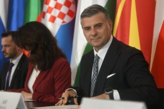 alexandru petrescu asf in numai sapte ani numarul conturilor active ale clientilor de ssif uri a crescut de 94 ori 6a68bb4b2faad