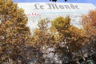 autoritatile franceze someaza meta sa se conformeze obligatiei de a plati presa pentru continutul pe care l foloseste 6a4e5d842454d