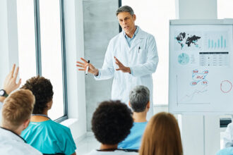 cea mai mare transformare digitala din ultimii 20 de ani pentru pacientii din romania asigurati la sanatate portofelul digital de sanatate 6a6b503ad690e