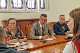 cultivatorii de vita de vie au cerut ministrului agriculturii punerea in functiune a sistemului antigrindina acesta insa nu poate fi repornit de un guvern demis a explicat demnitarul 6a4d44481dc45