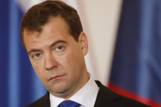 dmitri medvedev a marcat ziua independentei sua cu un atac la adresa washingtonului 6a4b49b9b5cef