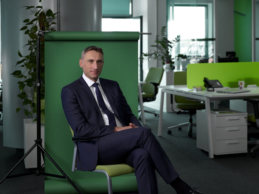 groupama a deschis 520 de dosare de dauna in toata tara ca urmare a furtunilor care au avut loc in ultimele zile cele mai multe sunt in zona bucuresti ilfov 6a4d44462bd1e