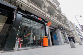 inflatia loveste restaurantele japanos a pierdut 25 din vanzari in acest an compania pariaza pe naruto pentru a dubla afacerile de pe calea victoriei 6a46ba9e71506