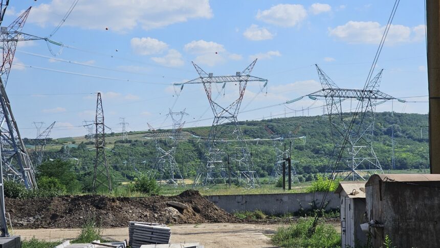linia de 400 kv vulcanesti chisinau prin care moldova poate primi energie direct din romania a fost finalizata si a intrat in teste 6a45e7ad133f0