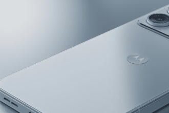 motorola prezinta noul edge 70 max primul telefon cu asistentul qira ai si baterie de 7 100 mah 6a58bf1ab07d8