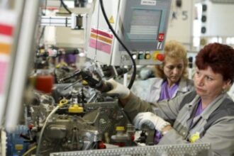 numarul comenzilor noi din industria prelucratoare s a diminuat cu 36 in perioada ianuarie mai 2026 statistica 6a61cf6a7f7ec