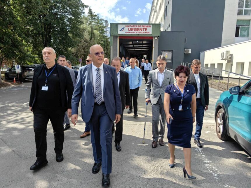 raed arafat confirma ca procurorii i au pus sechestru pe avere in ancheta privind aducerea in tara a unui elicopter pentru smurd 6a4fcaee971a9