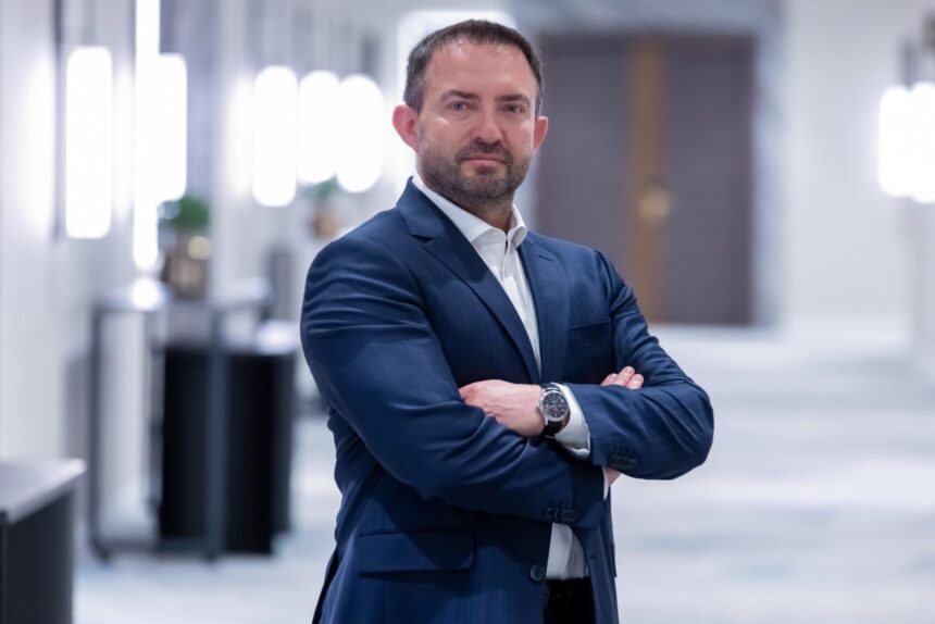 rasturnare de situatie la tarom directorul interimar costas spune ca a refuzat sa ramana in continuare la conducere desi consiliul de administratie anuntase ca de fapt l a demis 6a60fc7b411cf