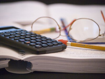 rosu pentru romania la investitiile straine si datoria externa date bnr pentru primele cinci luni din 2026 date oficiale bnr 6a575f850ad6e