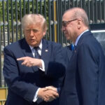trump ordona ruperea relatiilor comerciale ale sua cu spania si spune ca ramane de vazut ce se va intampla in relatia cu ue 6a4e877889749