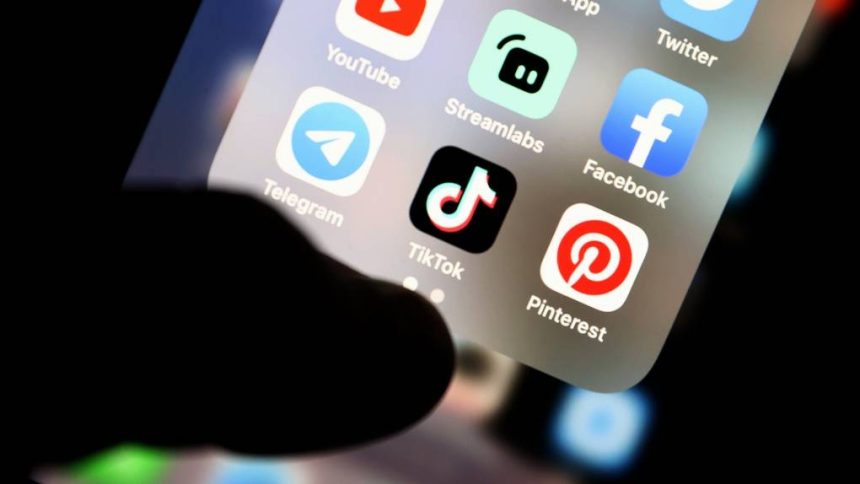 uniunea europeana acuza tiktok ca nu protejeaza in mod corespunzator minorii 6a63672484e23