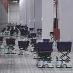 video aproape 1 000 de roboti lucreaza intr un depozit de langa bucuresti cum ajung comenzile reserved cropp si sinsay la clienti 6a626a0d8e28b