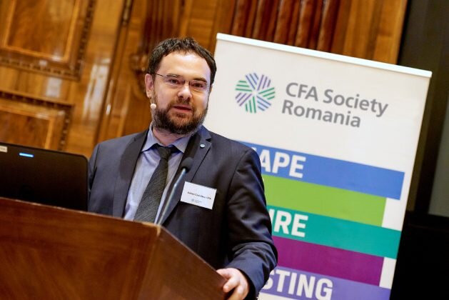 adrian codirlasu cfa romania despre raportul fitch ne a trecut glontul pe la ureche poate chiar foarte aproape de ureche eu vad o inrautatire fata de rapoartele anterioare 6a6dd71447998