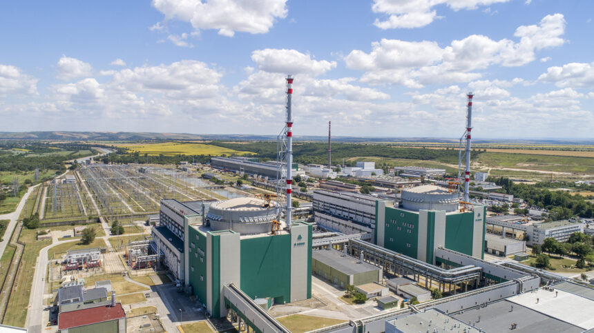 bulgaria construieste un dig pe dunare la granita cu romania pentru centrala nucleara de la kozlodui 6a8c45c1c808e