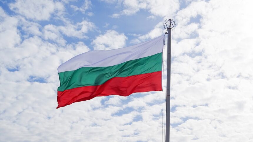 bulgaria va cumpara sapte nave vanatoare de mine 6a8f2f086e353