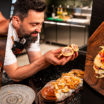 cati bani a facut chef orlando zaharia de la chefi la cutite cu restaurantul zmoke din bucuresti 6a809266880a4