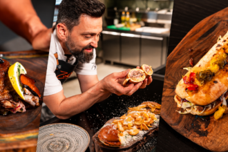 cati bani a facut chef orlando zaharia de la chefi la cutite cu restaurantul zmoke din bucuresti 6a809266880a4