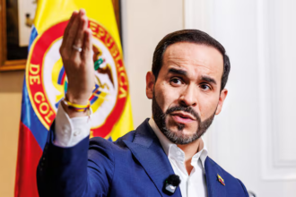 columbia are un presedinte nou abelardo de la espriella un aliat al lui donald trump a depus juramantul vineri la cateva ore dupa sua au anuntat ca ofera bogotei un ajutor de 1 miliard de dolari 6a771f99074dc