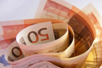 cresc dobanzile bce vrea majorarea lor din cauza razboiului din iran si inflatia din zona euro 6a8eb07a616b4