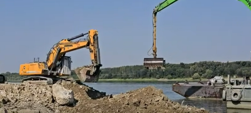dunarea atinge un nou minim istoric care se va mentine stationar pana pe 12 august anar anunta ca ia masuri video 6a74b4f14bfe4