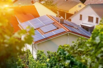 in contextul opririi centralei de la cernavoda seful electrica revine cu apelul catre prosumatori descarcati bateria in retea seara si primiti in plus 04 lei kwh injectat 6a7c65b09381d