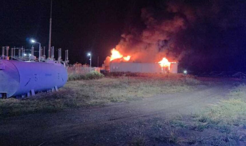 incendiu in localitatea stalpu din buzau la o hala destinata stocarii energiei electrice in baterii 6a8f674d74350