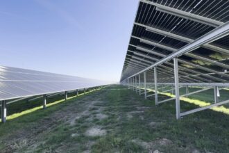 proiectul fotovoltaic urias din arad de 1 000 mw cel mai mare din europa a fost avizat de anre constructia poate incepe 6a7c114b27df6