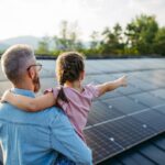 prosumatorii continua sa creasca in romania sunt 360 000 si au sarit si pragul de 4 000 mw instalati o treime au baterii de care sistemul energetic are acum nevoie seara 6a7d70de8ca88