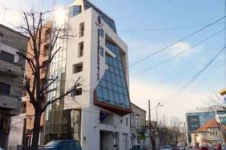 romania intra in lupta pentru uraniul nigerului nuclearelectrica vrea sa cumpere 300 de tone din stocul blocat la niamey ravnit si de rusia 6a76e76b226c0