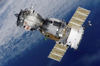 rusia face o mutare in razboiul cosmic ce au anuntat despre noul satelit militar lansat 6a8c29904d1d8