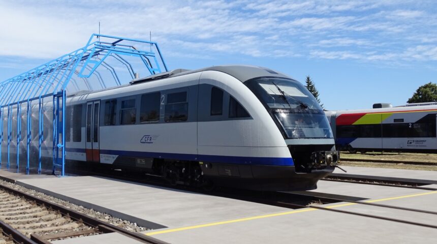 sageti albastre electroputere vfu pascani 40 automotoare siemens desiro sr20d sunt gata sa iasa pe sine dupa ce au finalizat reviziile cfr calatori 6a8c299390567