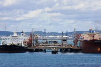tancurile petroliere stau la coada pentru a incarca titei in porturile din venezuela 6a88432cb5ea8
