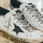 tinerii dau sute de euro pe ei golden goose care rivalizeaza cu jordanii si rick owens deschide magazin la bucuresti 6a6dad27b3bf0
