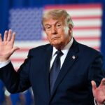 trump sugereaza ca fauci ar trebui urmarit penal 6a7579b32cf45