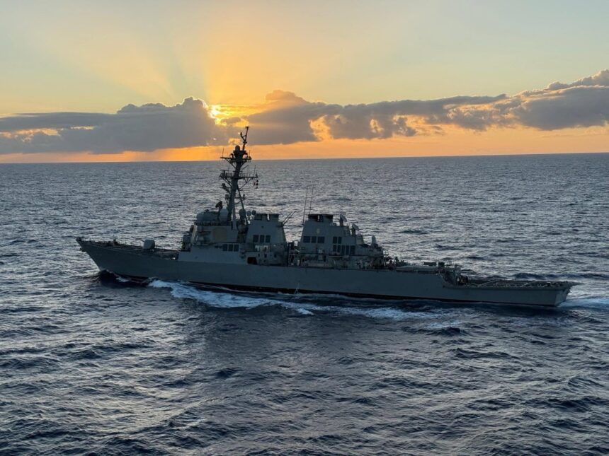 un gigant in blackout distrugatorul american uss benfold a petrecut mai multe zile fara electricitate in marea chinei de sud sua au deschis ancheta 6a86d579be0db