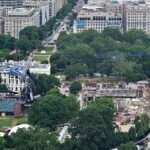 unul dintre proiectele de suflet ale lui lui trump blocat de justitia americana o curte de apel a suspendat constructia salii de bal de la casa alba pentru care a fost demolata aripa de est 6a7630978ad39