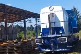 video a fost finalizata a 16 a locomotiva pe baterii la brasov 6a7f16f882f11