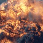 video incendiu violent langa rafinaria lukoil din ploiesti mesaj ro alert 6a8575fcd5866