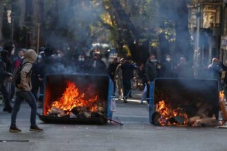 albania va adopta reglementari mai dure impotriva manifestatiilor violente 6ade2cea38c7e