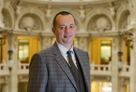 asociatia romana a bancilor si a ales noua conducere a consiliului director bogdan neacsu ramane presedinte 6ac8c129db995