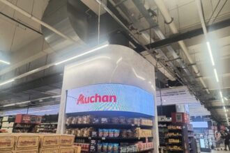 auchan a investit 3 milioane de euro pentru o noua sursa de venit face concurenta televiziunilor cu serviciul sau de retail media 6ad225e166b1d