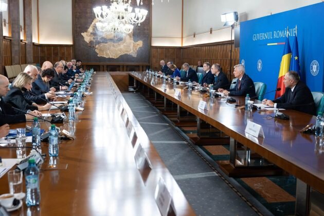 aur il cheama pe premierul luca niculescu in parlament pentru a clarifica situatia deficitului bugetar 6ae1bfa63f2a9