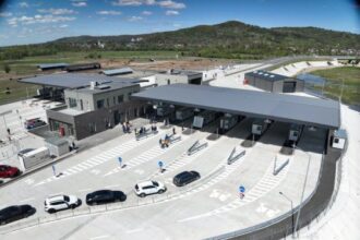 comisia europeana noul pod rutier peste tisa dintre romania si ucraina va spori semnificativ capacitatea de trecere a frontierei si rezilienta regiunii 6accfc075040e